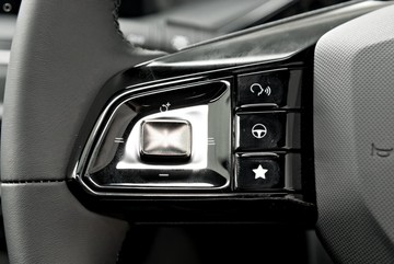 https://dvg-vehicle-assets.s3.amazonaws.com/256986/2gngsgksgtc9ejpx5s22mvrsb.jpg