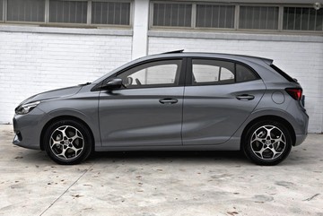 https://dvg-vehicle-assets.s3.amazonaws.com/256986/ez24kaz2v9jae1mh3gpfs4ig5.jpg