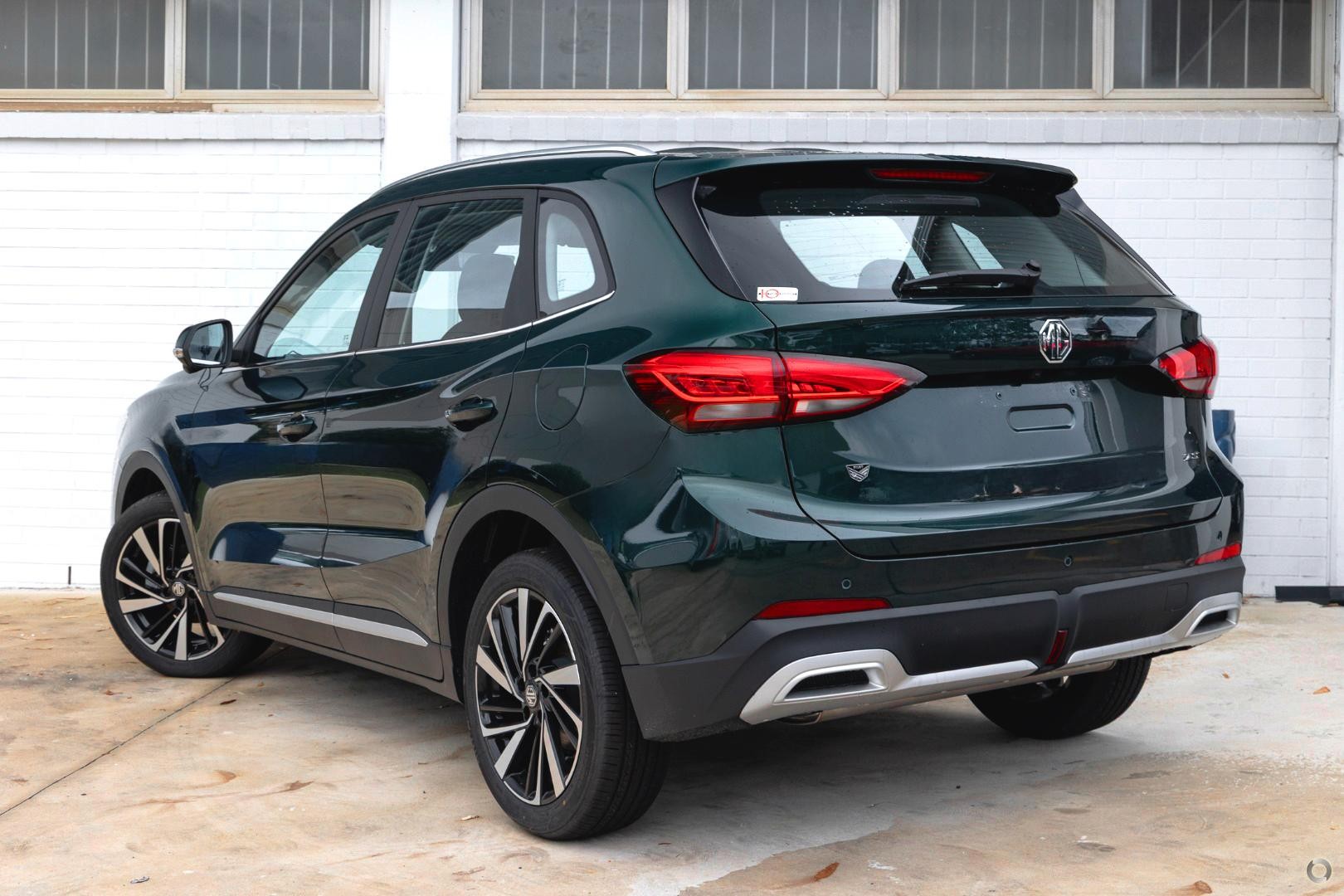 MG Zs image 4