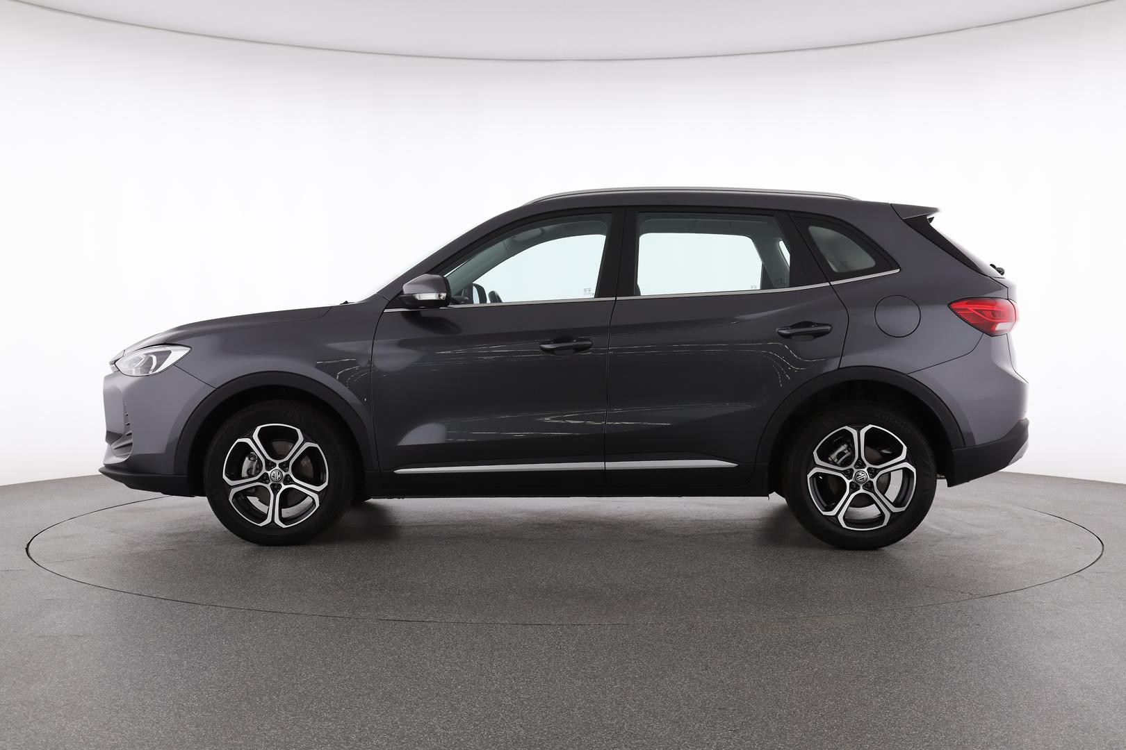 MG Zs image 3