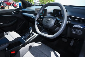 https://dvg-vehicle-assets.s3.amazonaws.com/272345/qyj372qzy7x03mm6o6v9im5a6.jpg
