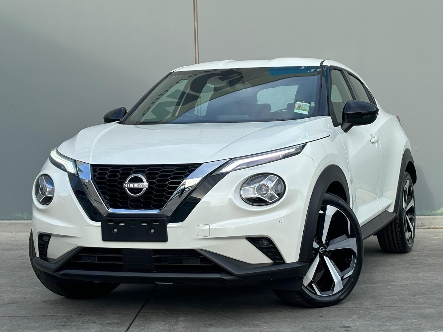 Nissan Juke image 1