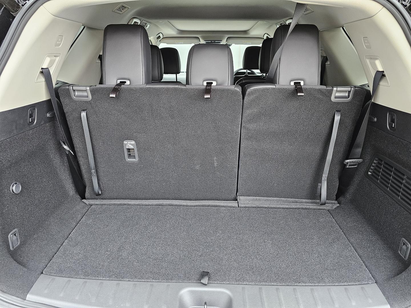 Nissan Pathfinder image 4