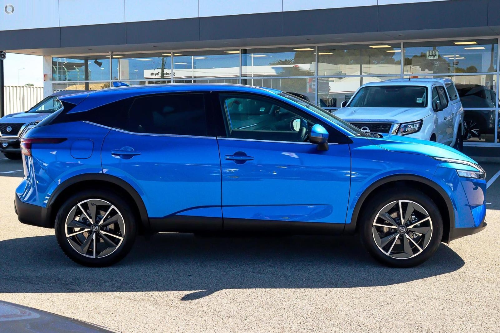 Nissan Qashqai image 2