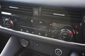 https://dvg-vehicle-assets.s3.amazonaws.com/2897711/myurdgcdl92cgy8xsx9baagt6.jpg
