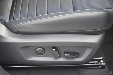 https://dvg-vehicle-assets.s3.amazonaws.com/2897711/wq37ko3p60ns1dx3ge0u2lsme.jpg
