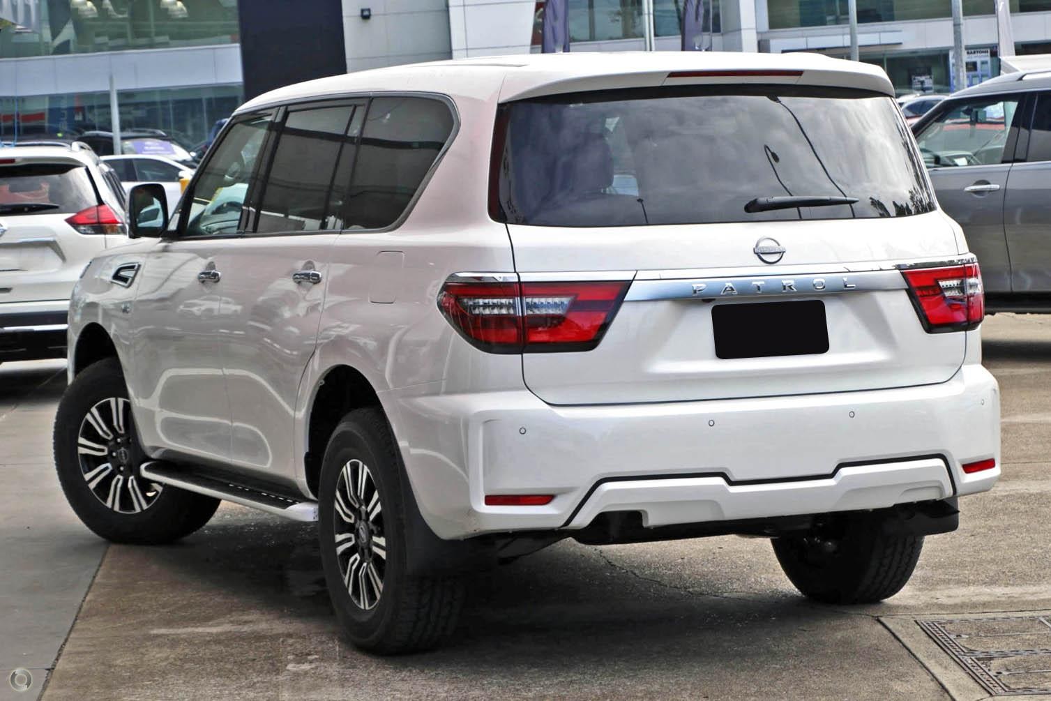 Nissan Patrol image 4