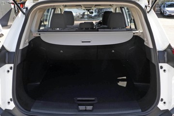 https://dvg-vehicle-assets.s3.amazonaws.com/2904582/k005au87fof26c5zz053w4ksc.jpg