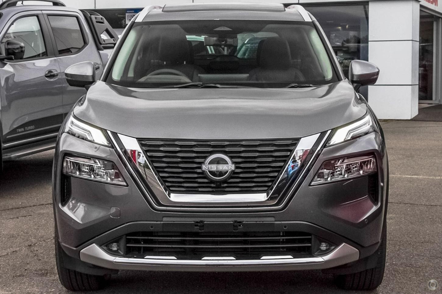 Nissan X-trail image 2