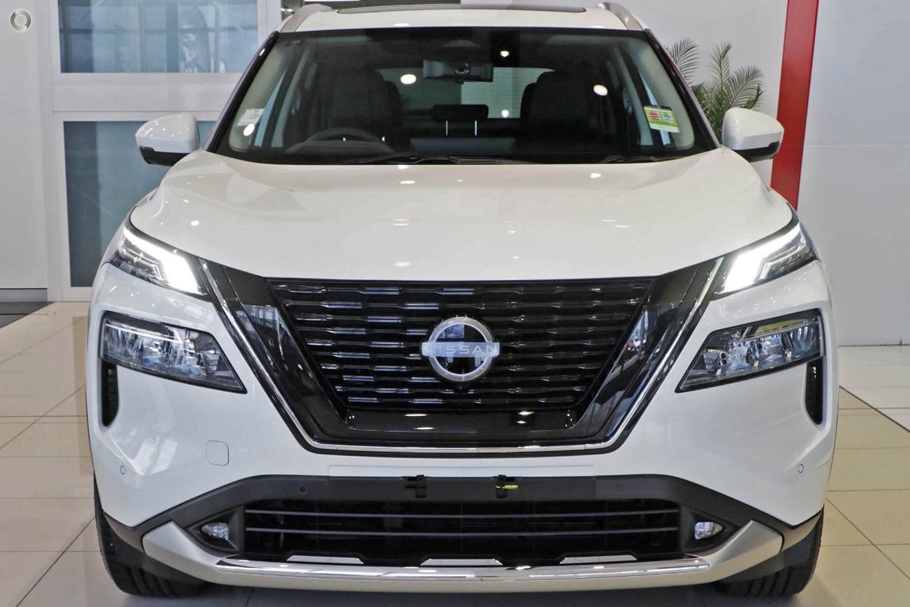 Nissan X-trail image 2
