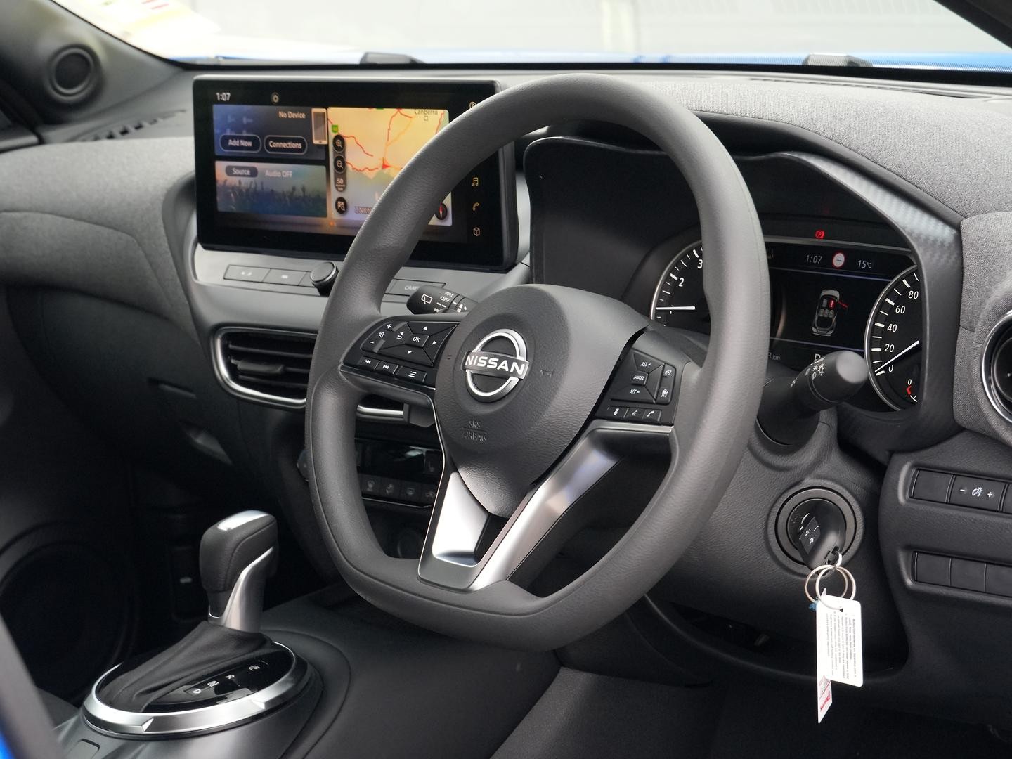 Nissan Juke image 2