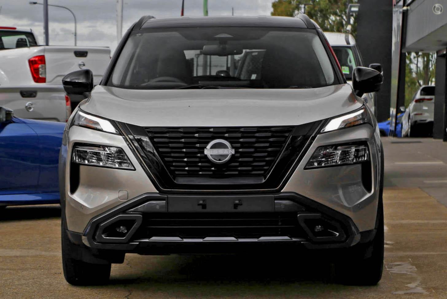 Nissan X-trail image 2