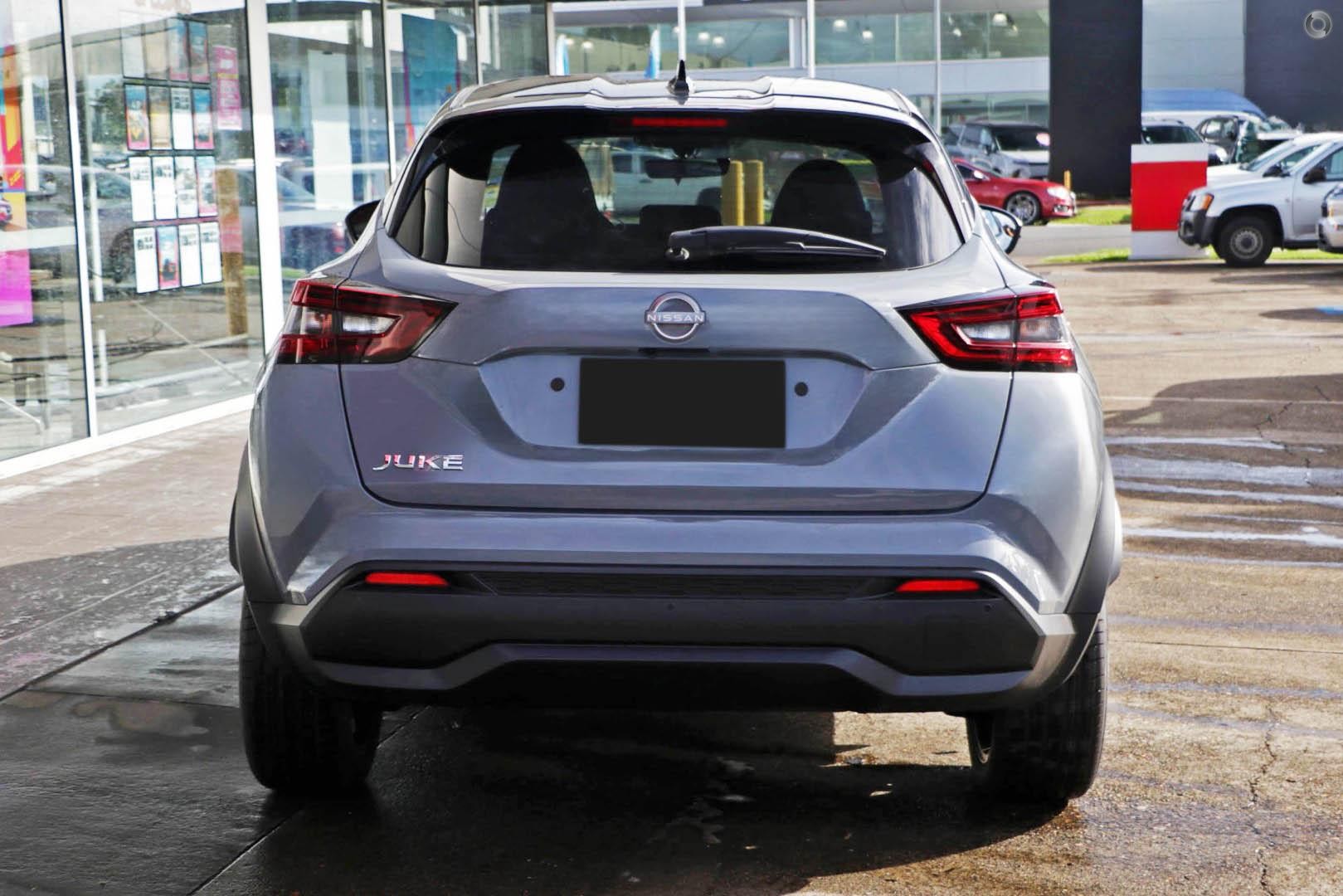 Nissan Juke image 3