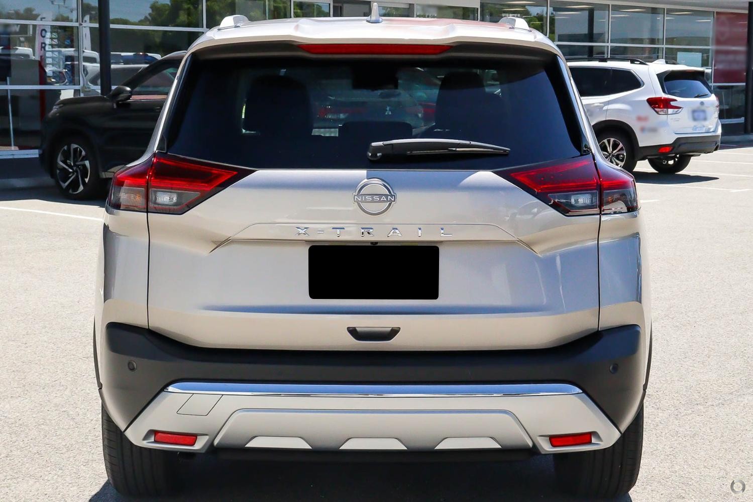 Nissan X-trail image 2