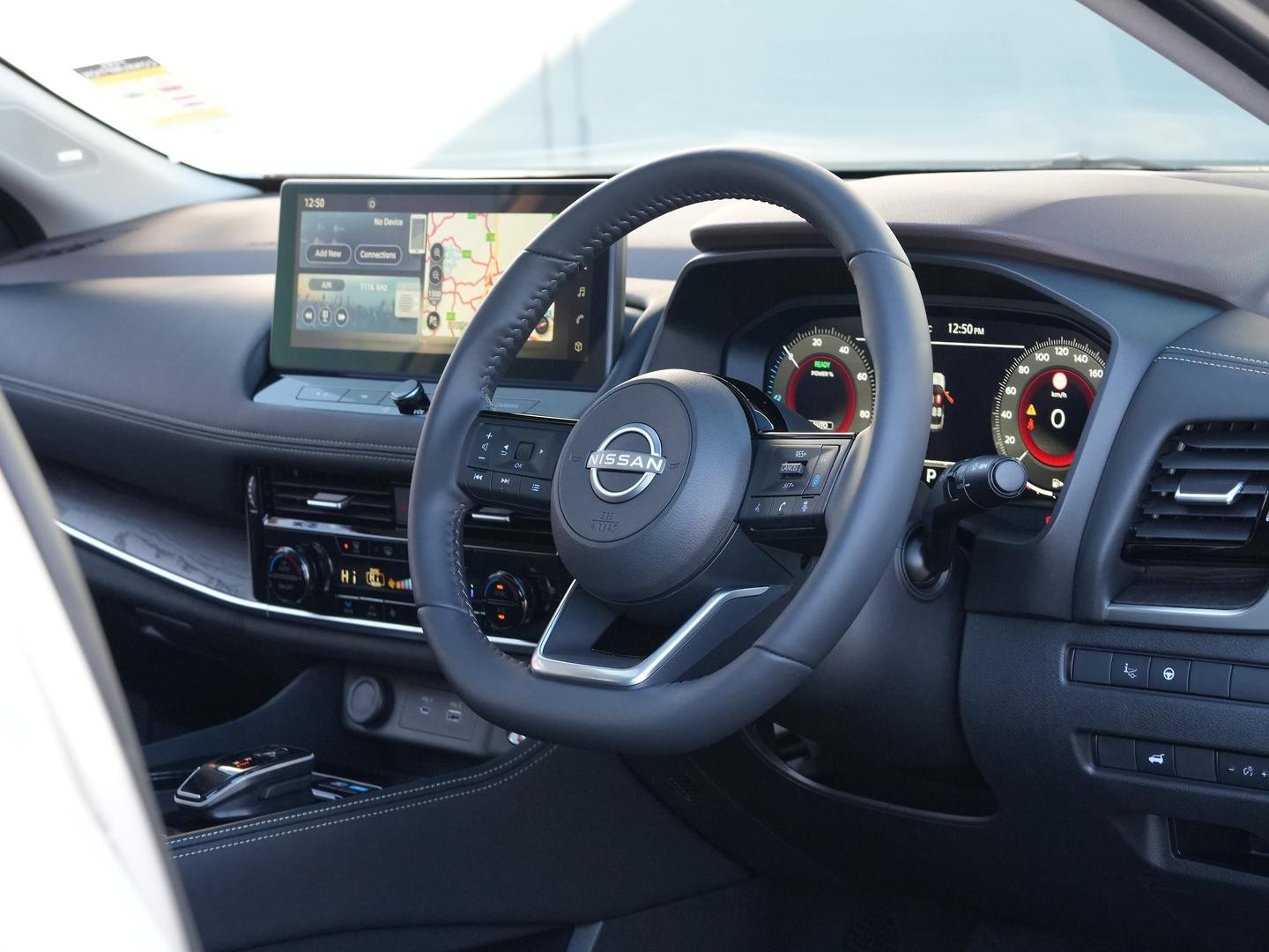Nissan X-trail image 2
