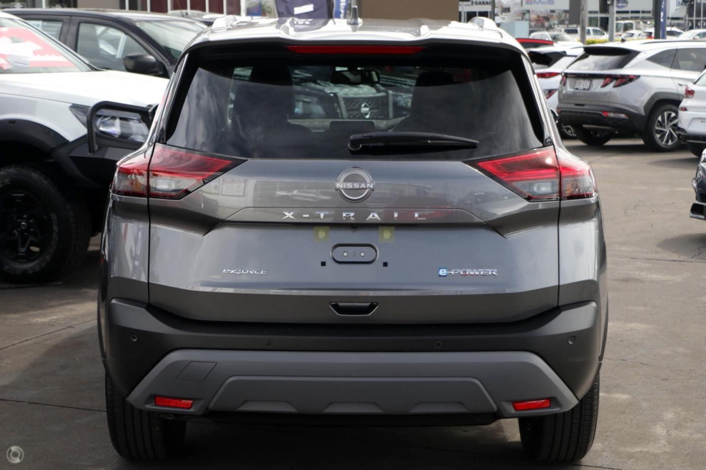 Nissan X-trail image 2