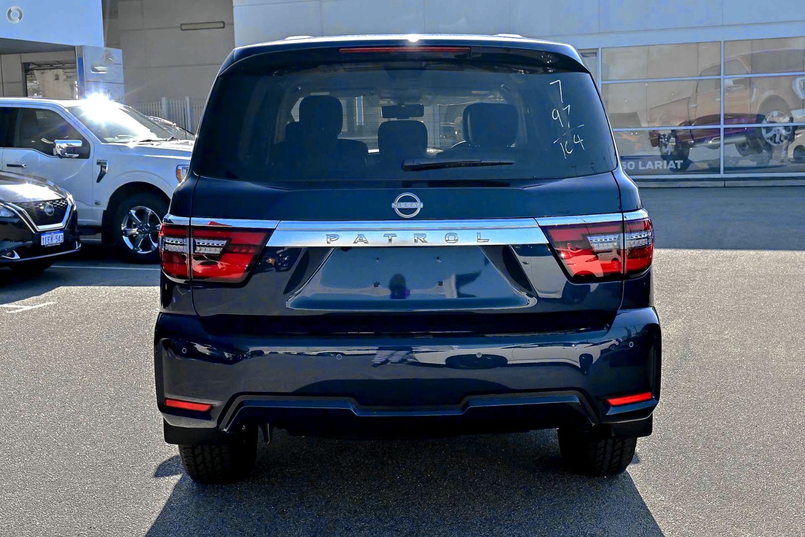 Nissan Patrol image 3