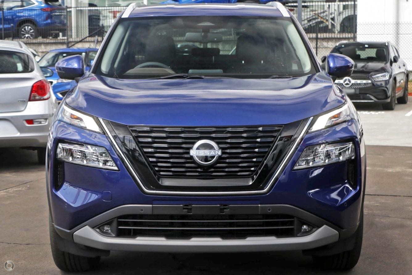 Nissan X-trail image 2