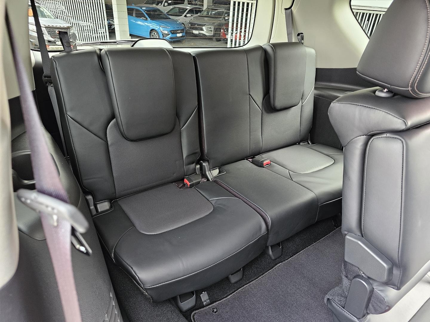Nissan Patrol image 3