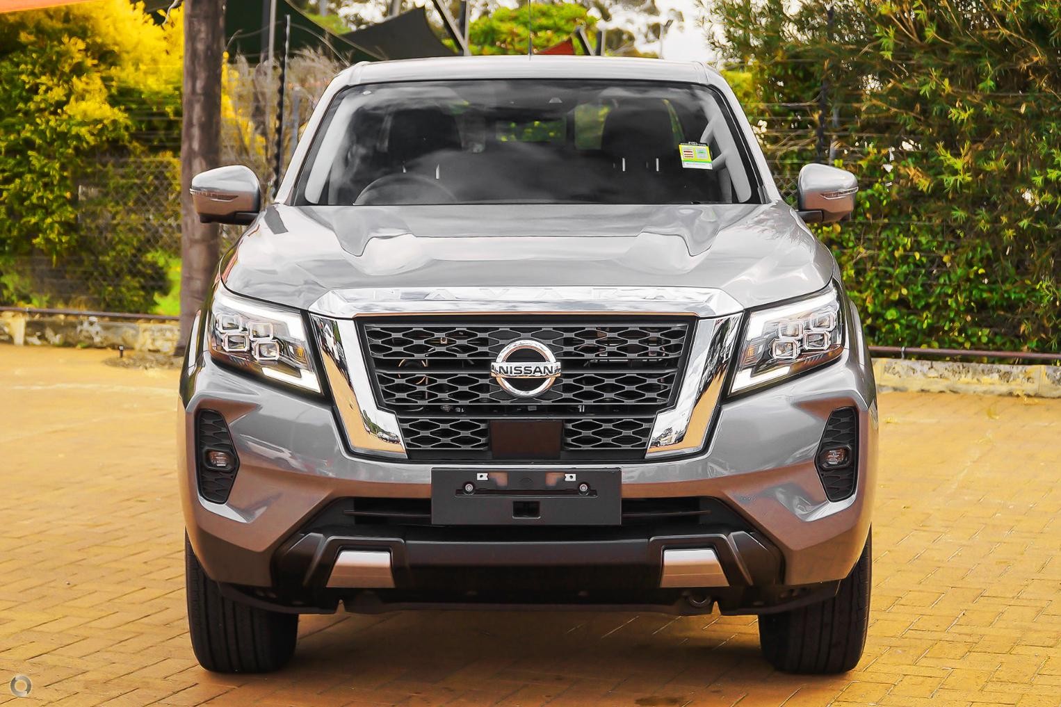 Nissan Navara image 4
