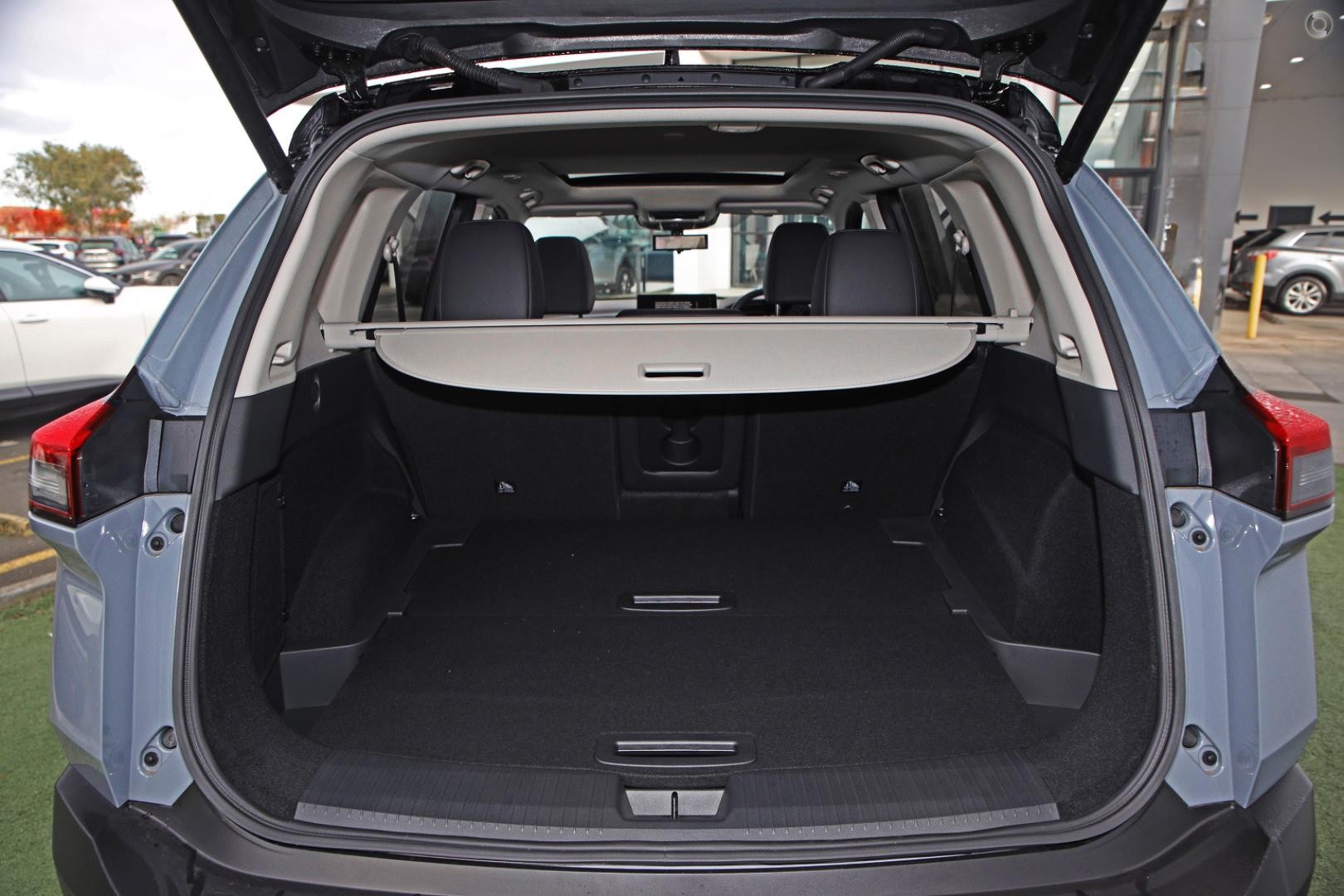 Nissan X-trail image 3
