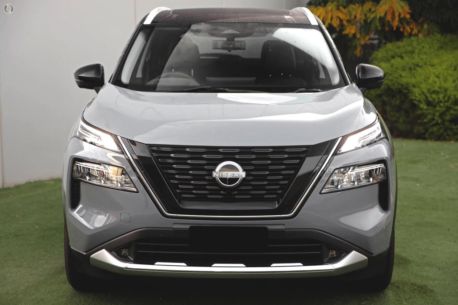 Nissan X-trail image 2