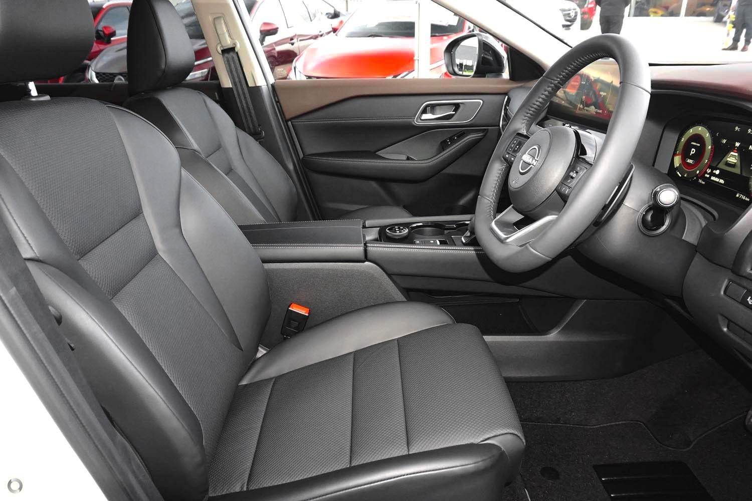 Nissan X-trail image 4