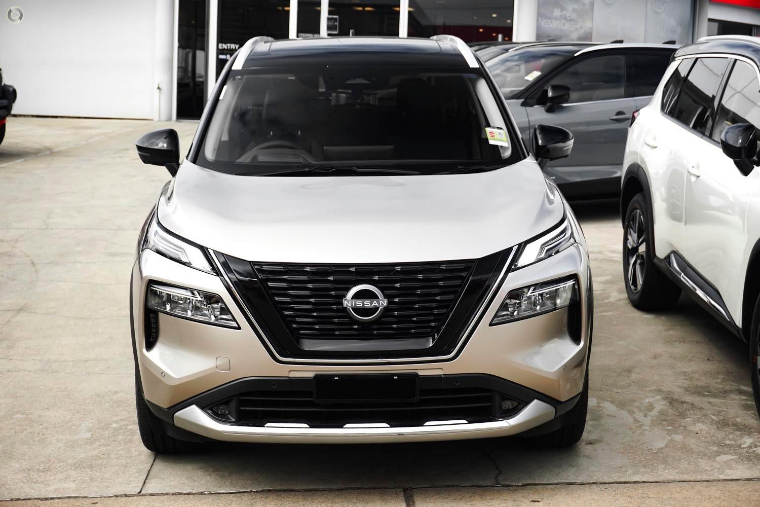 Nissan X-trail image 2