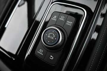 https://dvg-vehicle-assets.s3.amazonaws.com/2971057/40tcmlwh2y8m8gqpfx9pyglo0.jpg