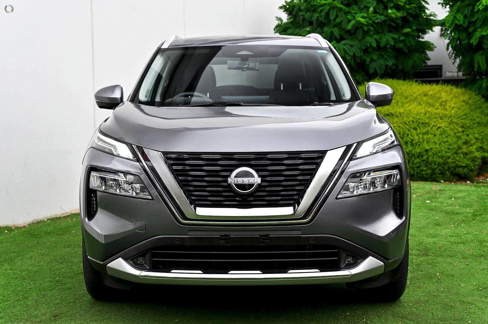 Nissan X-trail image 2