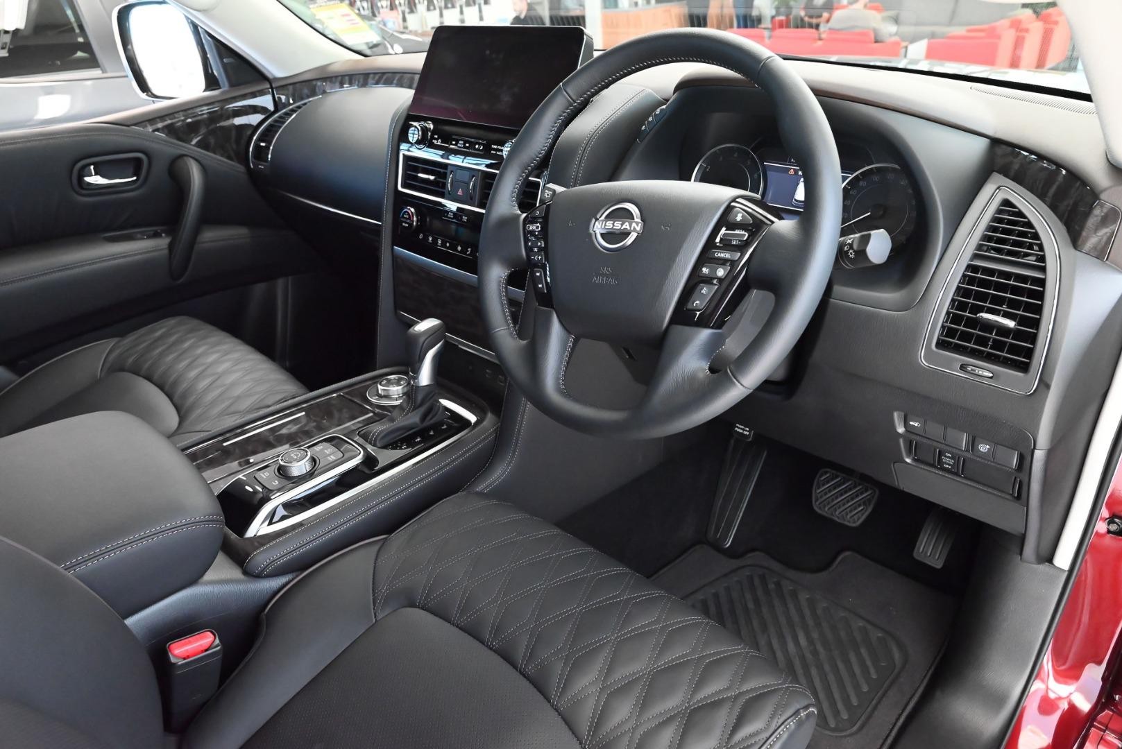 Nissan Patrol image 4