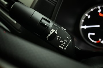 https://dvg-vehicle-assets.s3.amazonaws.com/2993446/9sdoll40m366om6bxbmj7dept.jpg