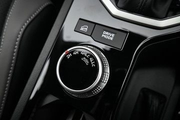 https://dvg-vehicle-assets.s3.amazonaws.com/2993446/aikqp7ci8bx2auk0agfcjl8id.jpg