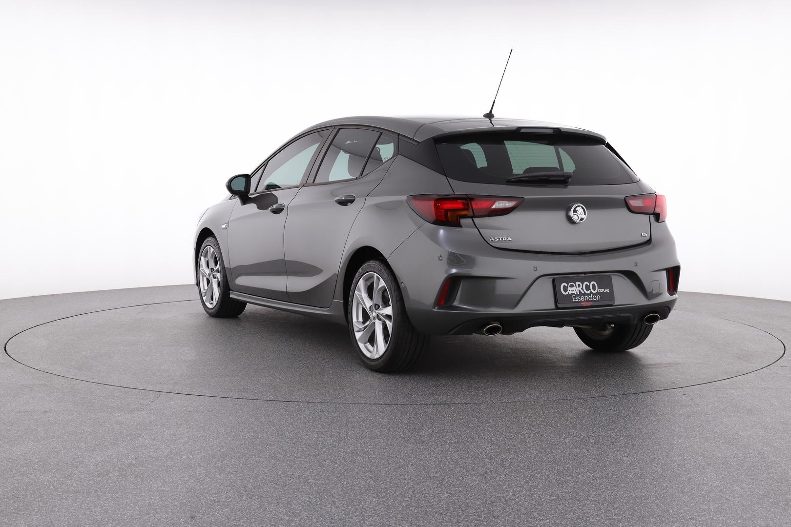 Holden Astra image 4