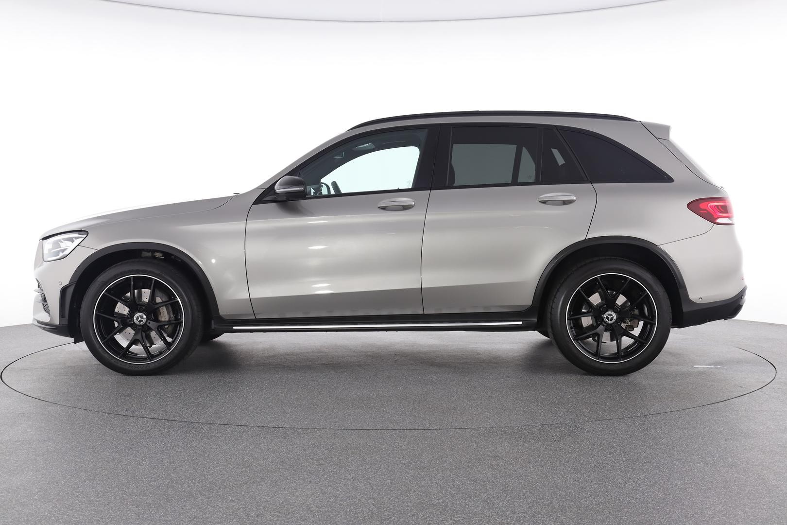 Mercedes Benz Glc-class image 3