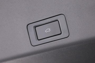 https://dvg-vehicle-assets.s3.amazonaws.com/2DM3ZI/50kdkp8gpyq58hibabl30oeox.jpg