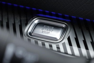 https://dvg-vehicle-assets.s3.amazonaws.com/2DM3ZI/8mn69bis9aycyyatlz3bv3vj9.jpg