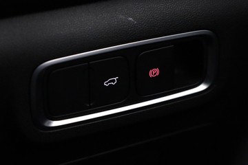 https://dvg-vehicle-assets.s3.amazonaws.com/2DM3ZI/c3acj4ao8x93i0zqdiy5qto6f.jpg