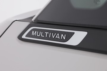https://dvg-vehicle-assets.s3.amazonaws.com/2EH6AH/2zgf4lbddci39o4b8zugzkza.jpg