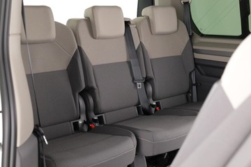 https://dvg-vehicle-assets.s3.amazonaws.com/2EH6AH/3evdkoq0mqhc7dxib5nsndxzz.jpg