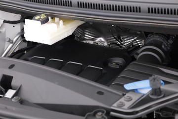 https://dvg-vehicle-assets.s3.amazonaws.com/2EH6AH/6id68pi1198b4ct0b7tf0lj1i.jpg