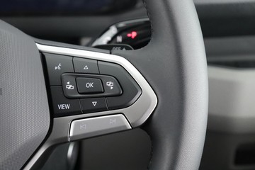 https://dvg-vehicle-assets.s3.amazonaws.com/2EH6BF/bpz2nj64bkaozq27efybyke3o.jpg