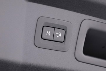 https://dvg-vehicle-assets.s3.amazonaws.com/2FI2GH/bf7e4d76tjel4q8go6qxv033g.jpg