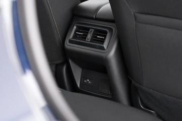 https://dvg-vehicle-assets.s3.amazonaws.com/2FI2GI/4kd5z2zidp67a5epsy5q5smin.jpg