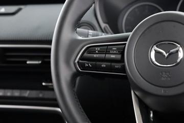 https://dvg-vehicle-assets.s3.amazonaws.com/2FI2GI/8bvsh4hcy24r1u2eltvx8orp3.jpg