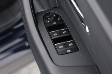 https://dvg-vehicle-assets.s3.amazonaws.com/2FI2GI/96lkwxe0zl5noi16ctvy4r5fa.jpg