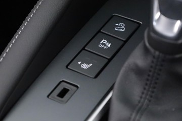 https://dvg-vehicle-assets.s3.amazonaws.com/2FI2GJ/bbmb3gqhk8a781ixfyvb17dlb.jpg