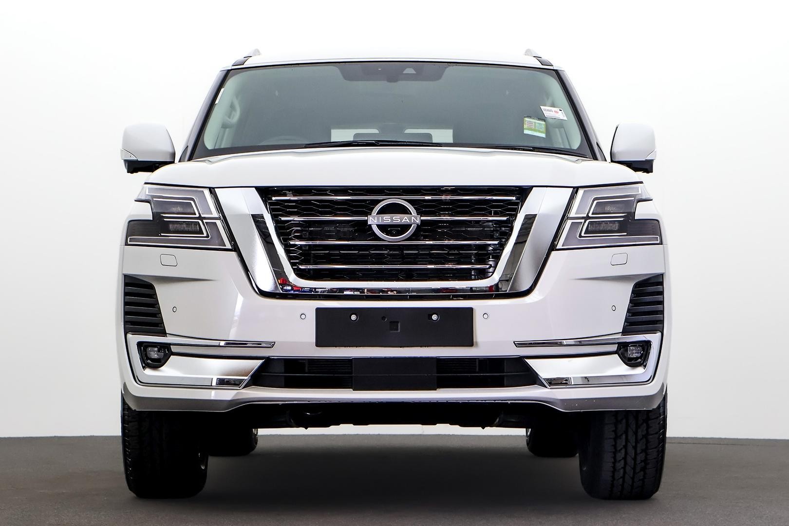 Nissan Patrol image 2