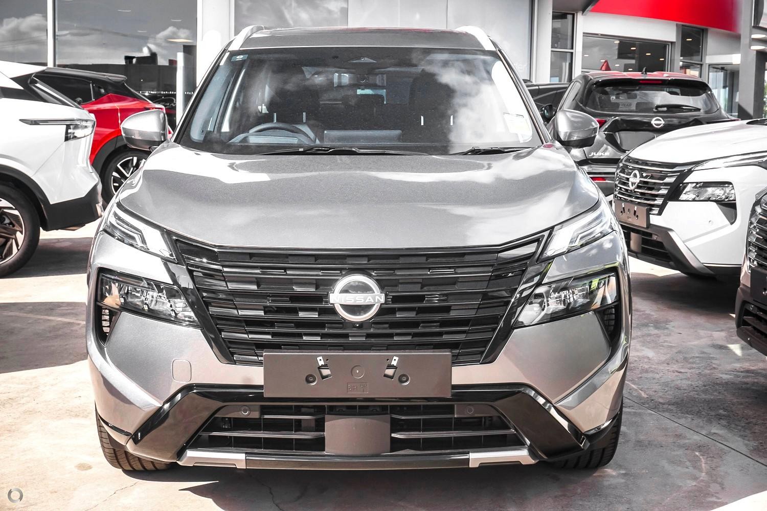 Nissan X-trail image 2
