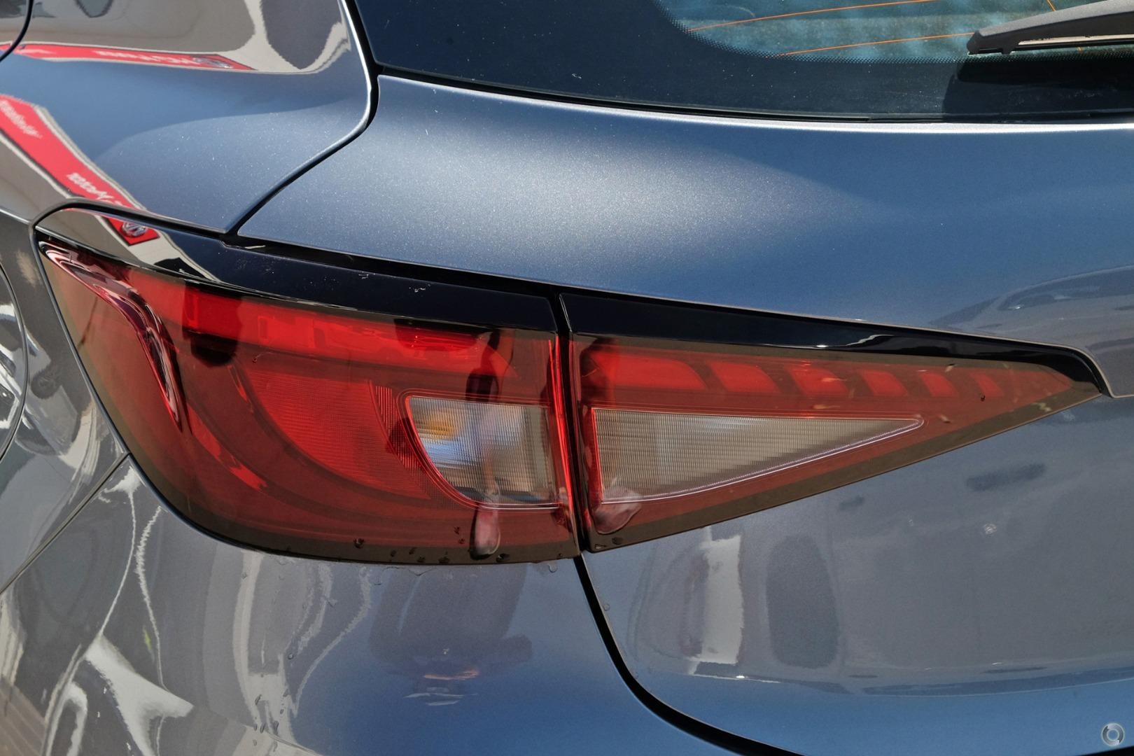 MG Mg3 image 3